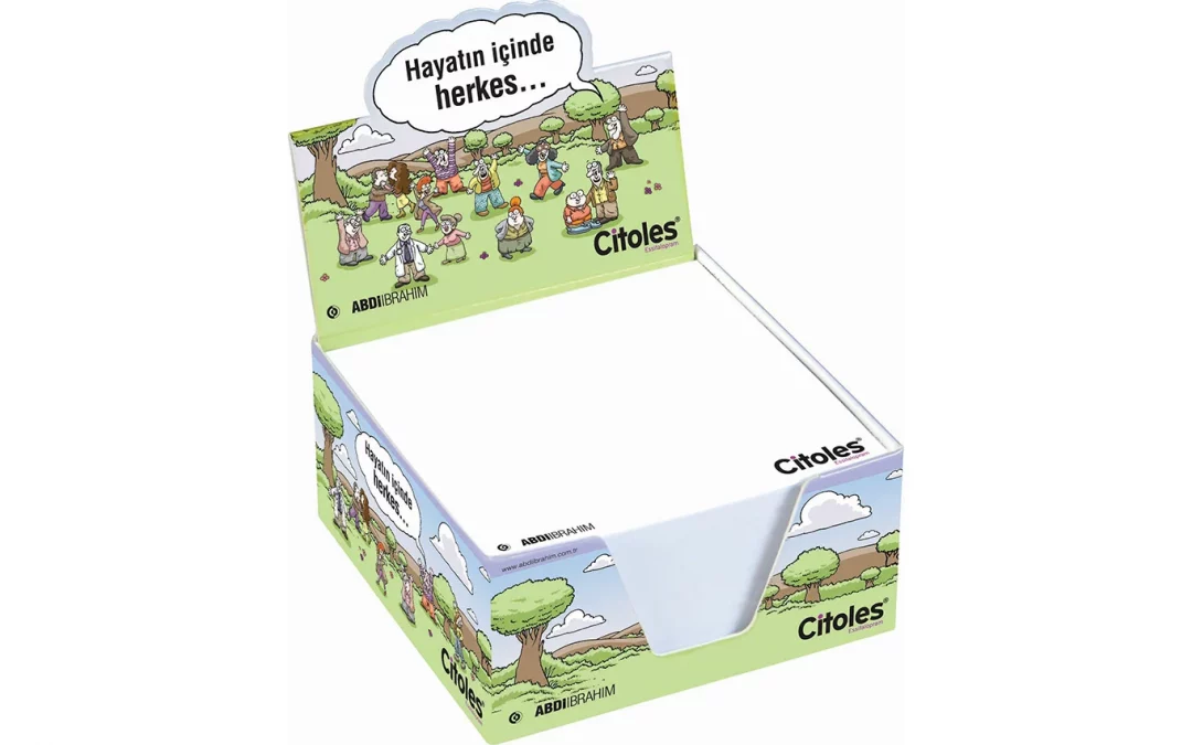 Kartoncover-Box mit Notizzetteln